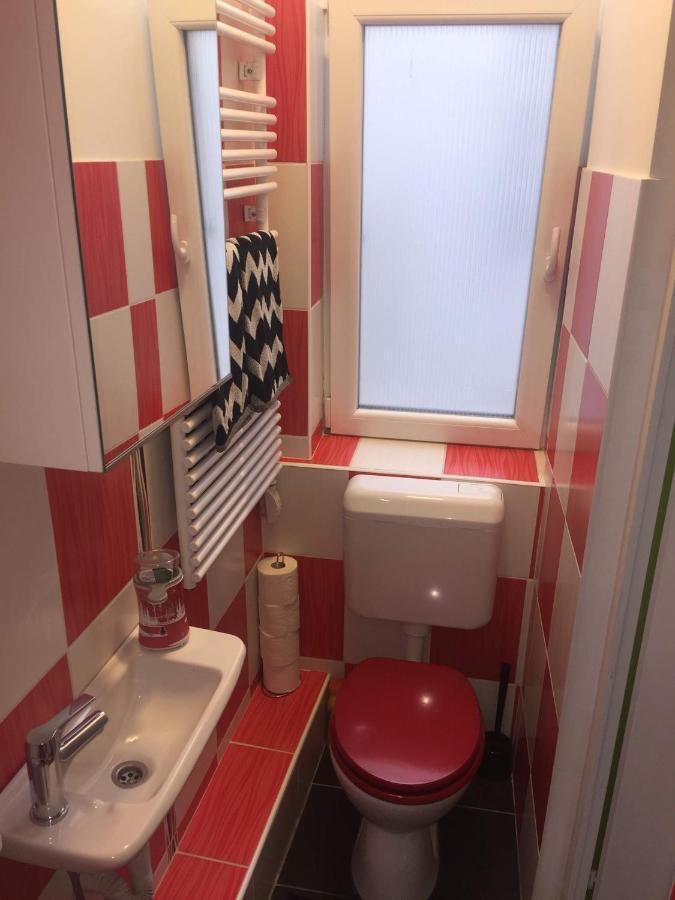 Voeroesmarty Ter Apartman Szekesfehervar Bagian luar foto